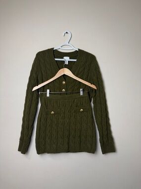 H&M Olive Green Cable-Knit
matching cardigan Sweater skirt size XS